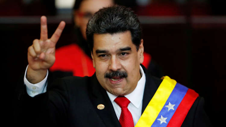 النفط يصعد مع عقوبات واشنطن على فنزويلا