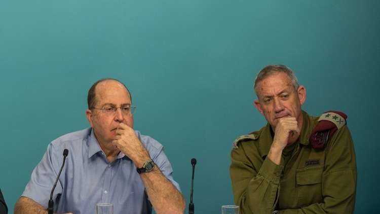 إسرائيل.. يعالون وغانتس يخوضان الانتخابات بتحالف واحد