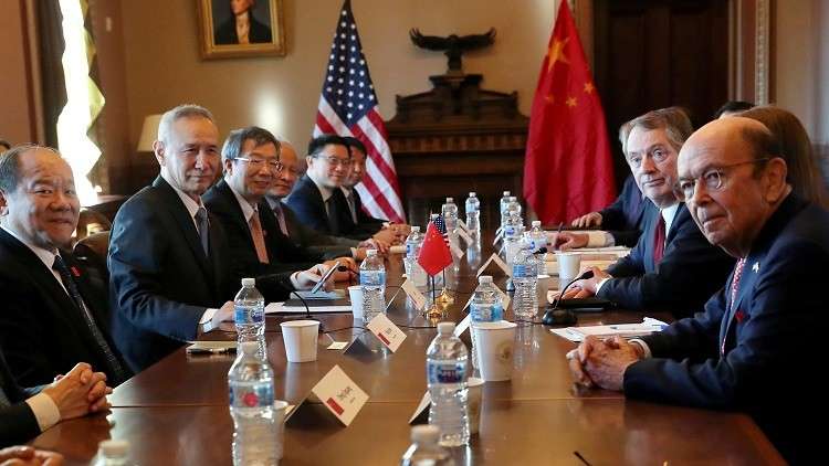 الصين والولايات المتحدة تستأنفان مفاوضاتهما التجارية 