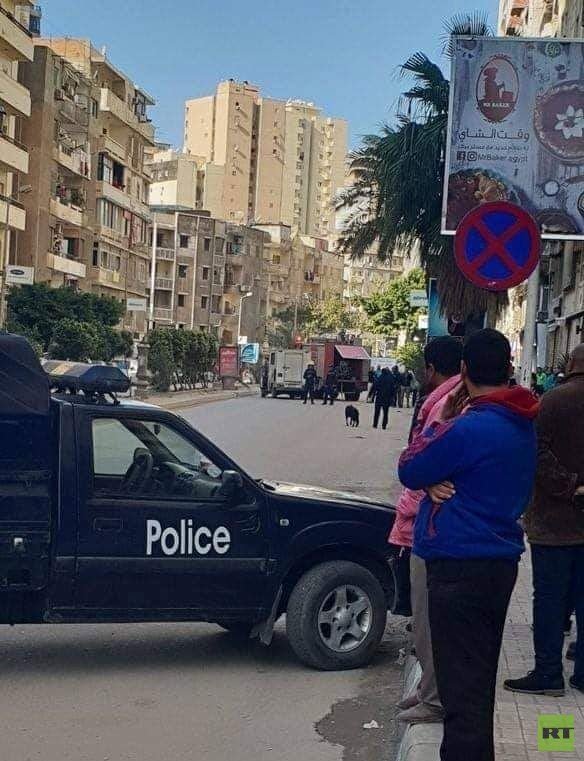 الأمن المصري يفكك عبوة ناسفة أمام كنيسة في الإسكندرية