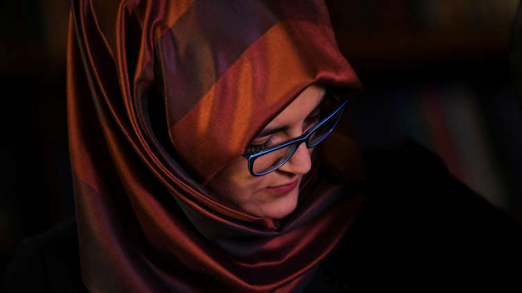 خديجة: بإمكانكم الآن شراء 