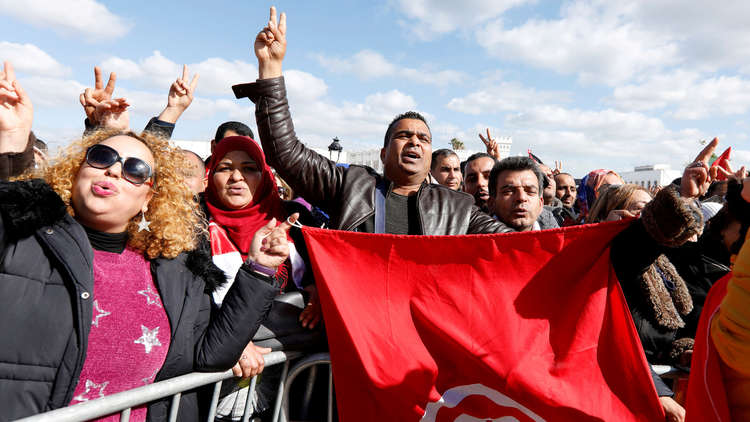 تونس.. اتفاق بين الحكومة واتحاد الشغل سينهي الإضراب