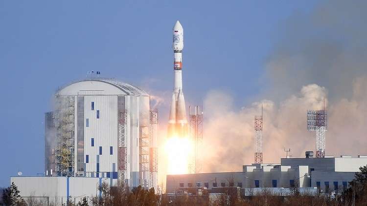 روسيا تطلق عشرات الأقمار الصناعية إلى الفضاء هذا العام