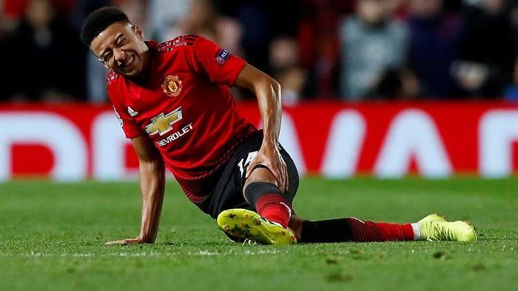 لعنة الإصابات تحل على مانشستر يونايتد 