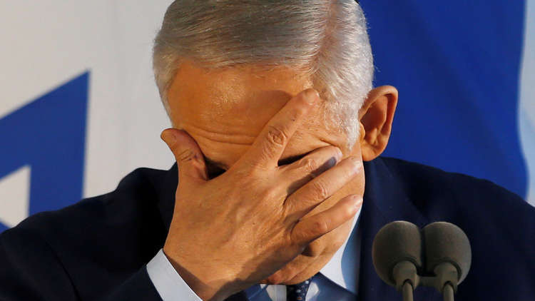 نتنياهو القلق من تصاعد شعبية تحالف بقيادة خصمه غانتس يلجأ لليمين المتطرف