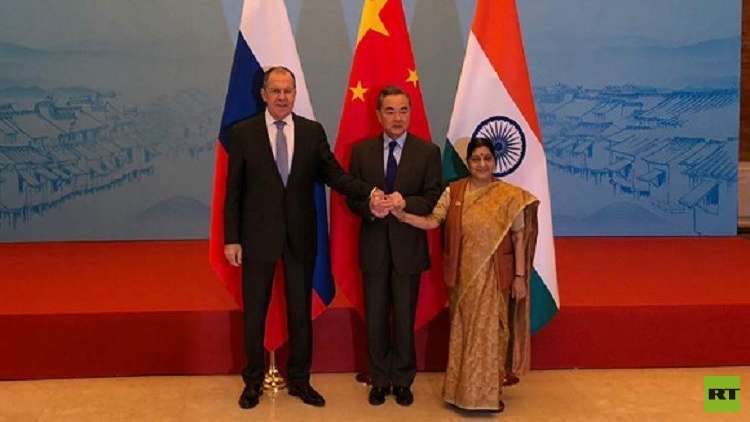 روسيا تدعو الصين والهند لتنسيق الجهود لضمان الأمن في منطقة آسيا والمحيط الهادئ