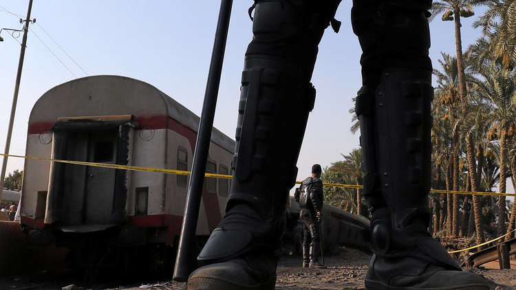 مقتل شخص وإصابة 6 آخرين في حادث قطار جديد في مصر