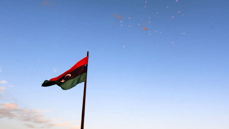 السراج وحفتر يؤكدان من أبو ظبي ضرورة إجراء الانتخابات في ليبيا