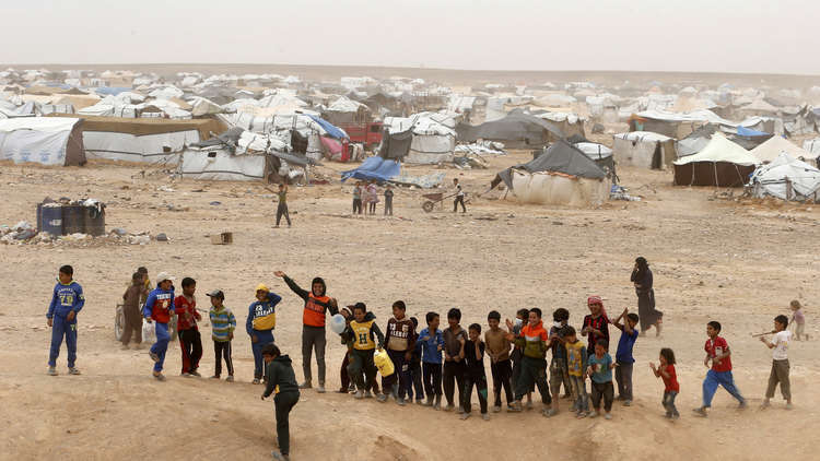 دمشق تدعو السوريين في مخيم الركبان للعودة إلى ديارهم