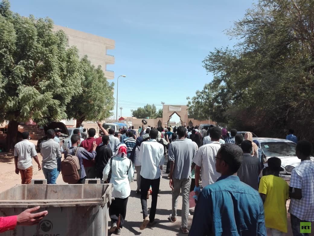 السلطات السودانية تعتقل عددا من قادة المعارضة