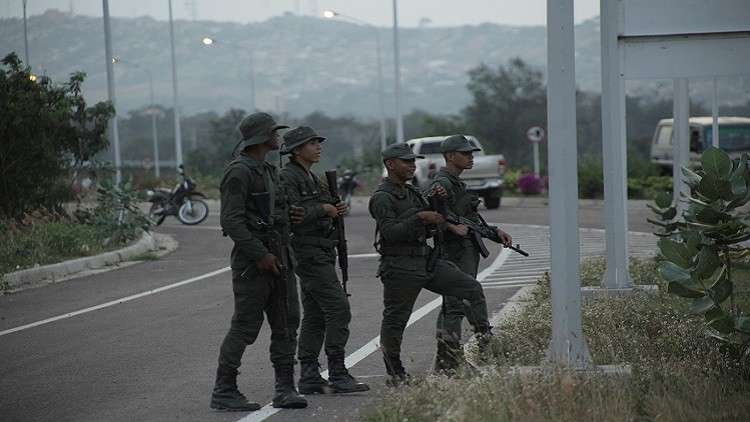 كاراكاس تكشف حقيقة الانشقاقات في قواتها المسلحة