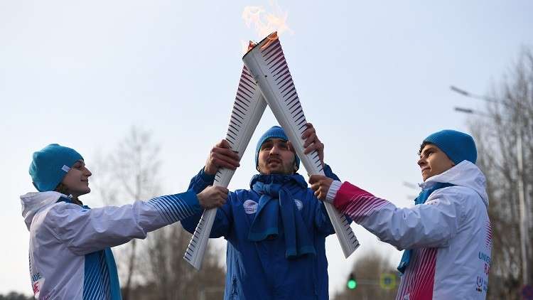 شعلة الألعاب الجامعية الشتوية 2019 تصل لمحطتها الأخيرة في مدينة كراسنويارسك الروسية (فيديو)