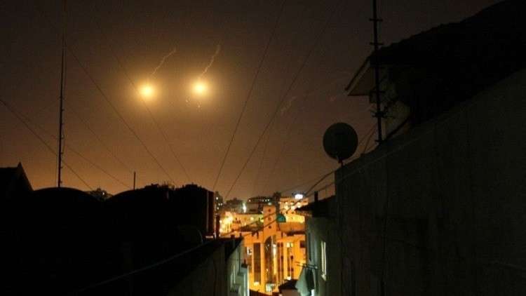 الجيش الإسرائيلي يستهدف موقعين في قطاع غزة