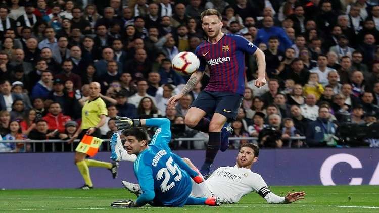 خلال 3 أيام.. برشلونة يقهر ريال مدريد "مرتين"
