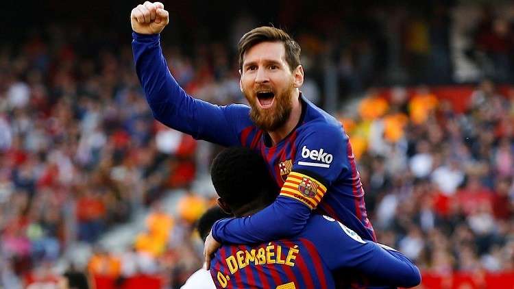 شاهد مطربة لبنانية مشهورة تغني "حبيبي برشلوني" في حفل أدّته بعد الكلاسيكو 