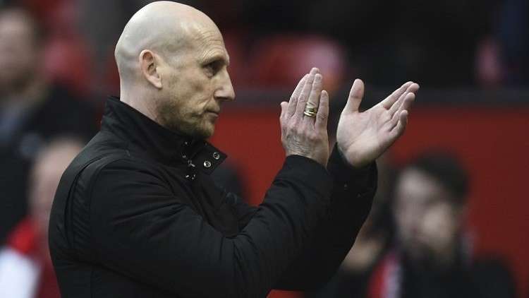 ستام يستعد لخوض تجربة تدريبية جديدة