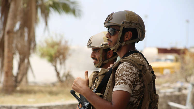 ما هو دور الإمارات في عملية تحرير رهينة أمريكي في اليمن؟