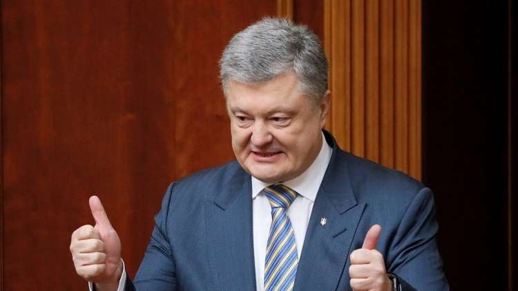 وزير أوكراني سابق يتهم رئيس الدولة بالتحضير للفرار من البلاد