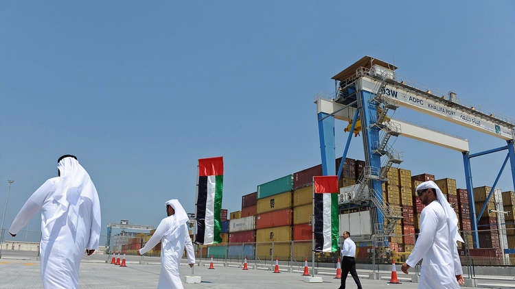 الإمارات.. توقعات بنمو الاقتصاد بنحو 3.5% في 2019