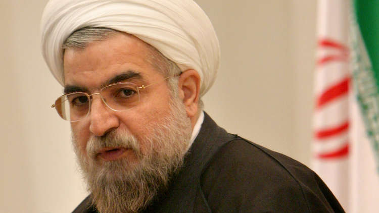 السيستاني يستقبل روحاني في منزله بمدينة النجف جنوب بغداد