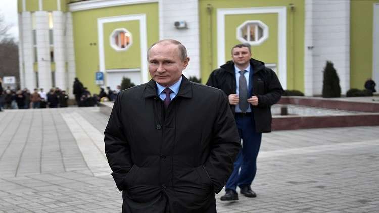 بوتين يزور القرم للاحتفاء بيوم عودته
