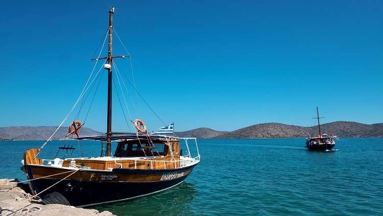 اليونان تتطلع لجذب السائح الروسي