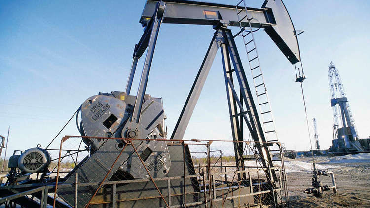 العالم ينتظر: ما الذي سيجري للنفط؟