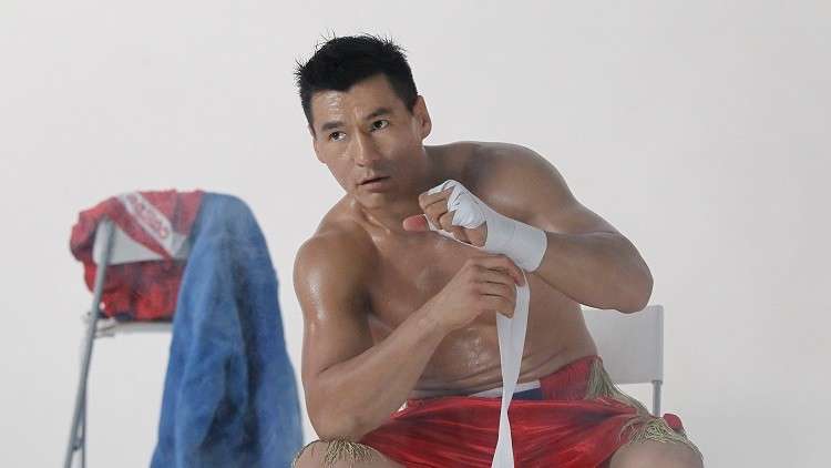 بطل العالم السابق لرياضة الـ "كيك بوكسينغ" الروسي خاسيكوف يقوم بأعمال رئيس كالميكيا