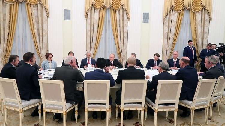 بوتين يكشف عن حجم الاستثمار البريطاني في روسيا