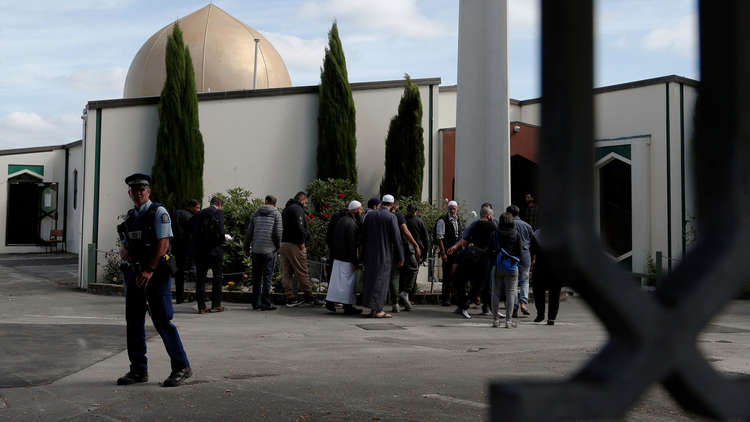 نيوزيلندا تعيد فتح المسجدين بعد أسبوع من الهجوم الدموي