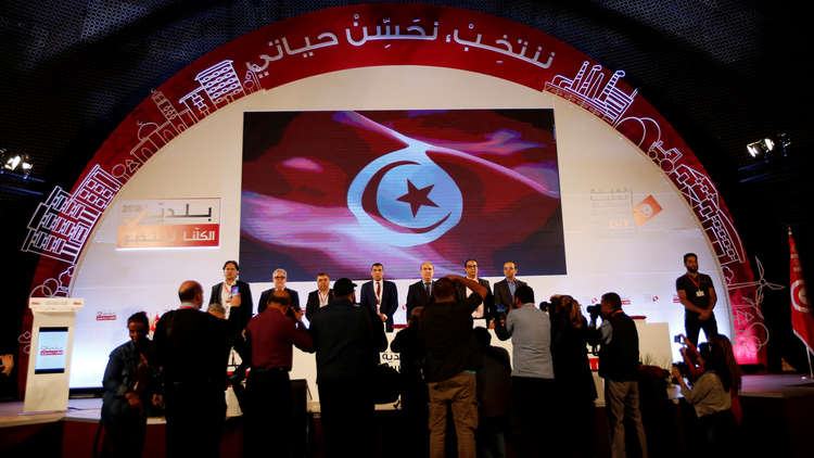 انتخابات الرئاسة في تونس ستتزامن مع عطلة المولد النبوي