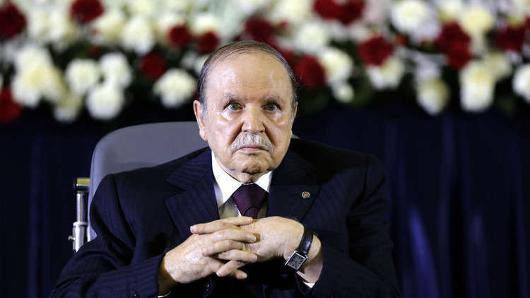 مسؤول بالحزب الحاكم في الجزائر: مؤتمر الحوار لا جدوى منه وعلينا تنظيم انتخابات رئاسية