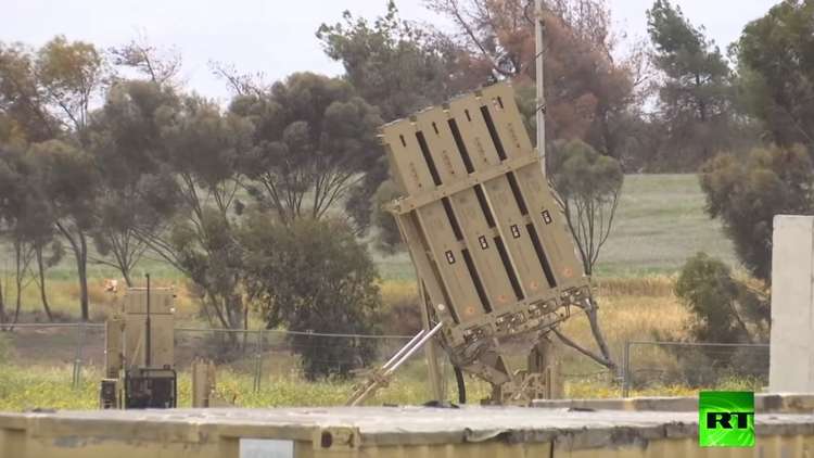 فيديو.. إسرائيل تستقدم لواءين على الحدود مع غزة 
