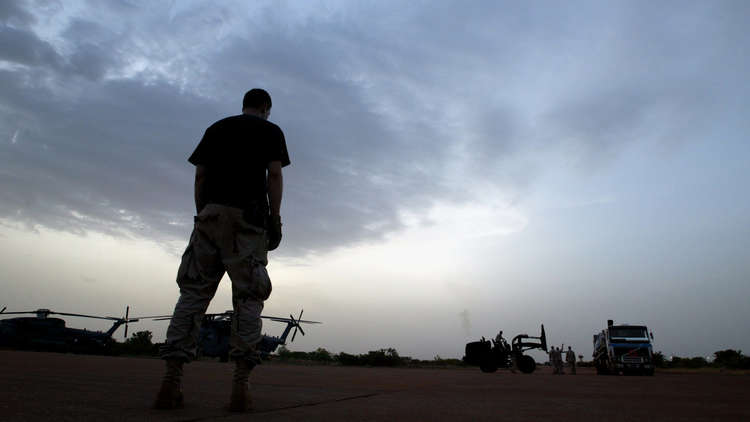 لندن تحقق في تقارير عن إصابة عسكريين بريطانيين في اليمن