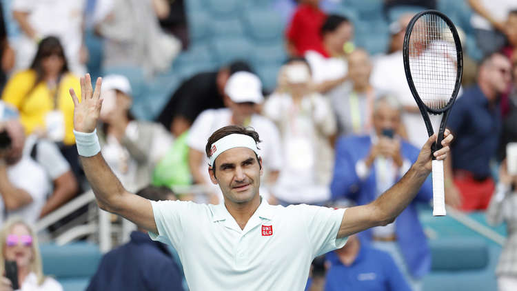 فيدرر بسهولة إلى ربع نهائي دورة ميامي