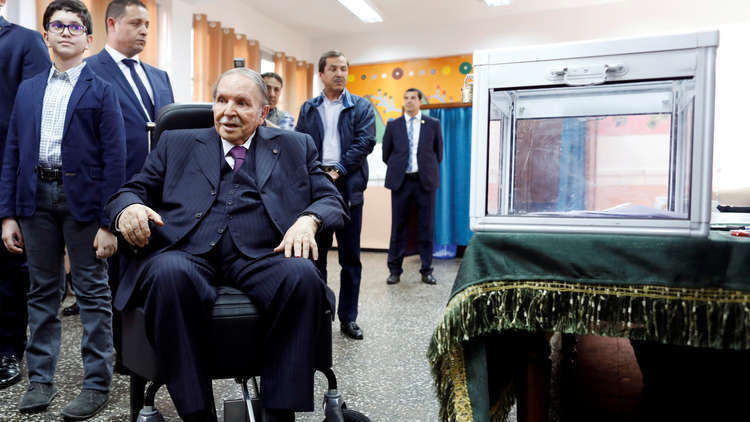 المجلس الدستوري الجزائري ينفي انعقاده للبت في أهلية بوتفليقة