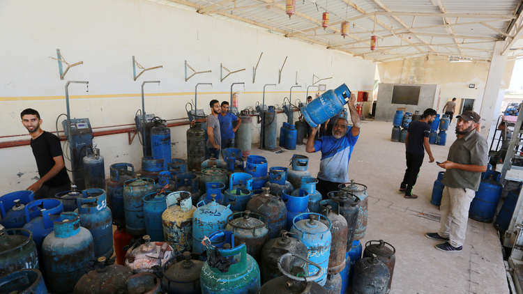 "البطاقة الذكية" تخفف أزمة المحروقات في دمشق