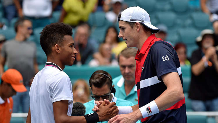 إيسنر ينهي مغامرة أوجيه-ألياسيم ويبلغ نهائي دورة ميامي