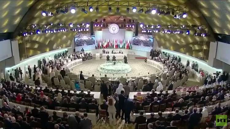 السبسي يسمّي قمة العرب الـ30 "قمة العزم والتضامن"