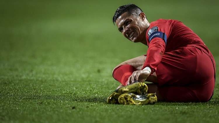 مشاركة رونالدو أمام أياكس محل شك