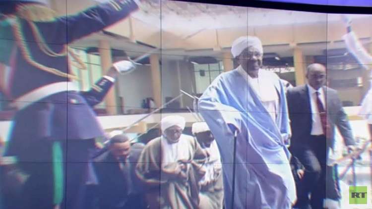 البشير يدعو إلى الانضمام للحوار الوطني