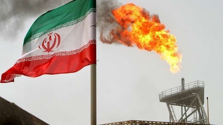 واشنطن تدرس فرض عقوبات إضافية على إيران في مايو