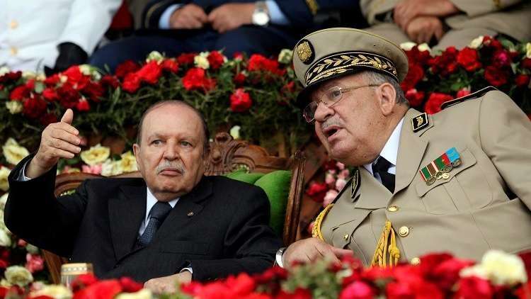 الجزائر: بدأ الصراع الخطير على السلطة