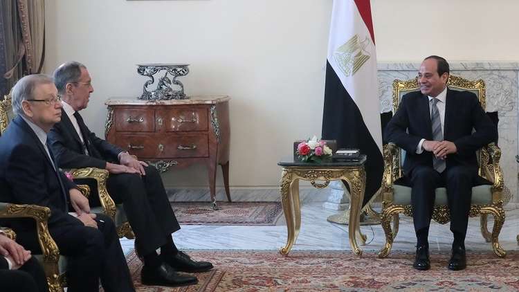 السيسي للافروف: نتطلع لاستئناف روسيا رحلات الطيران للغردقة وشرم الشيخ