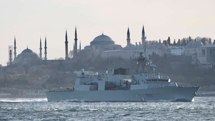 سفن حربية روسية ترابط في البحر الأسود تزامنا مع مناورات الناتو