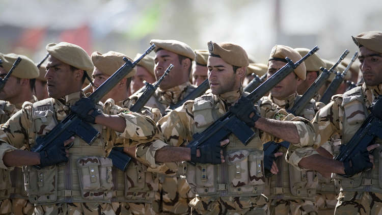 الجيش الإيراني: لن ندخر جهدا للتصدي للقوات الأمريكية الإرهابية في المنطقة