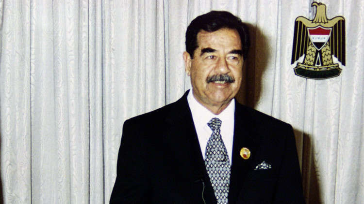 بالصور.. معرض خاص بمخاطبات الرئيس العراقي الراحل صدام حسين