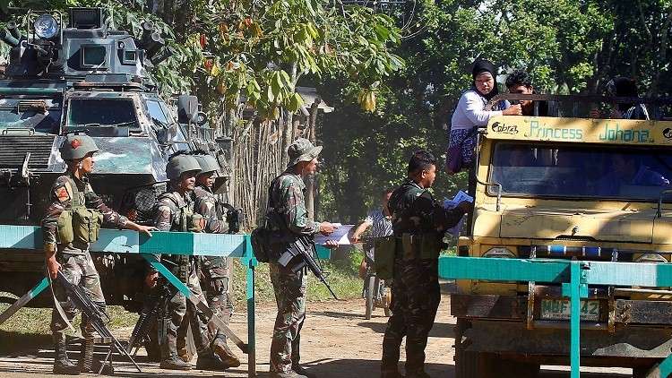 الجيش الفلبيني يقضي على 12 مسلحا جنوبي البلاد