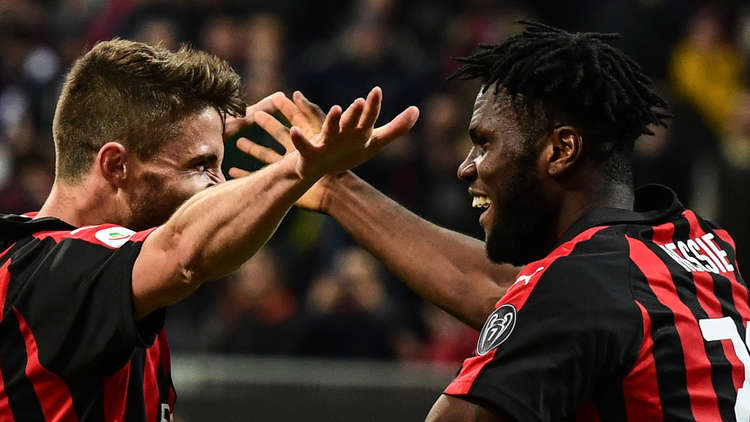 ميلان يستعيد "الرابع" بالفوز على لاتسيو في "الكالتشيو"