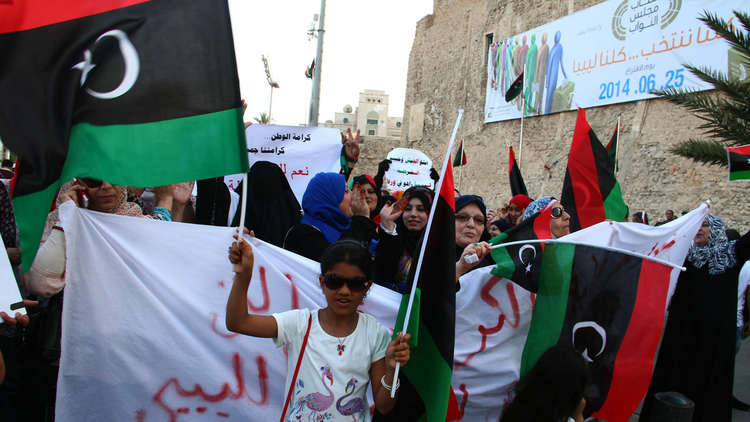 الحنين إلى عهد القذافي يغذي الحرب الليبية